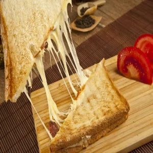 Tost(kaşarlı)