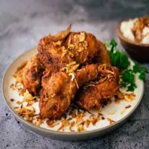 Thai Usulü Kızarmış Tavuk Kanatları