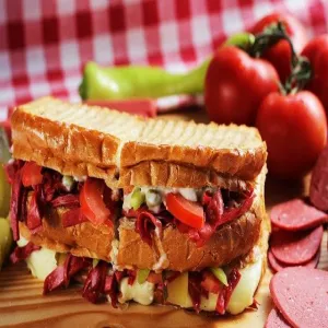 Ayvalık Tost