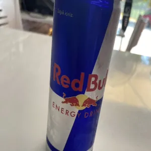 Redbull enerji içeceği 250ml