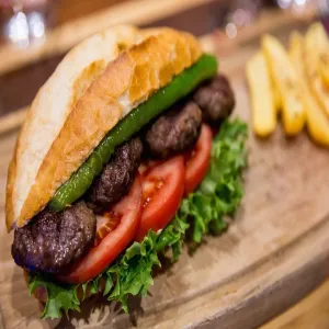 Köfte ekmek