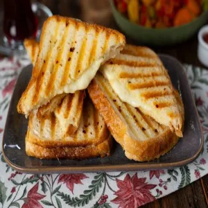Tost Kaşarlı