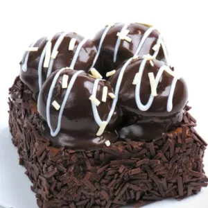 Mono siyah profiterol